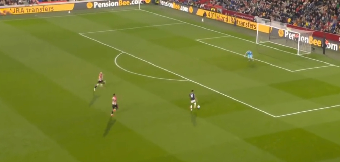 順足單刀你怎么處理？英超重大機(jī)會錯失榜：沃特金斯第1加納喬第8