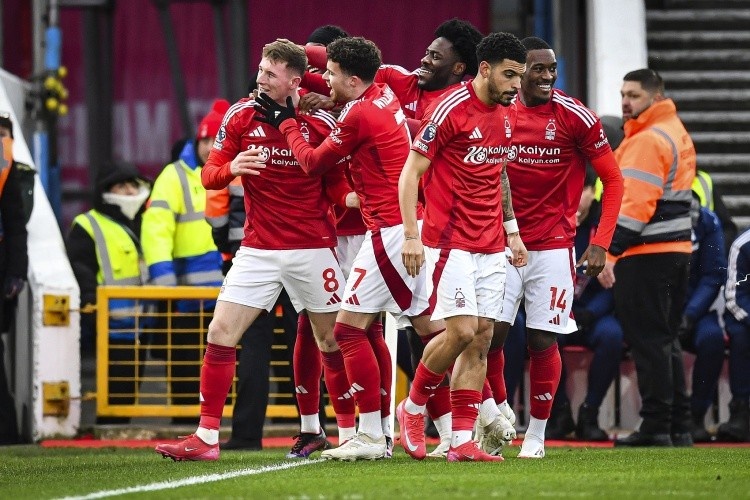 超級(jí)死忠打造失意者聯(lián)盟，歐洲冠軍回來了！