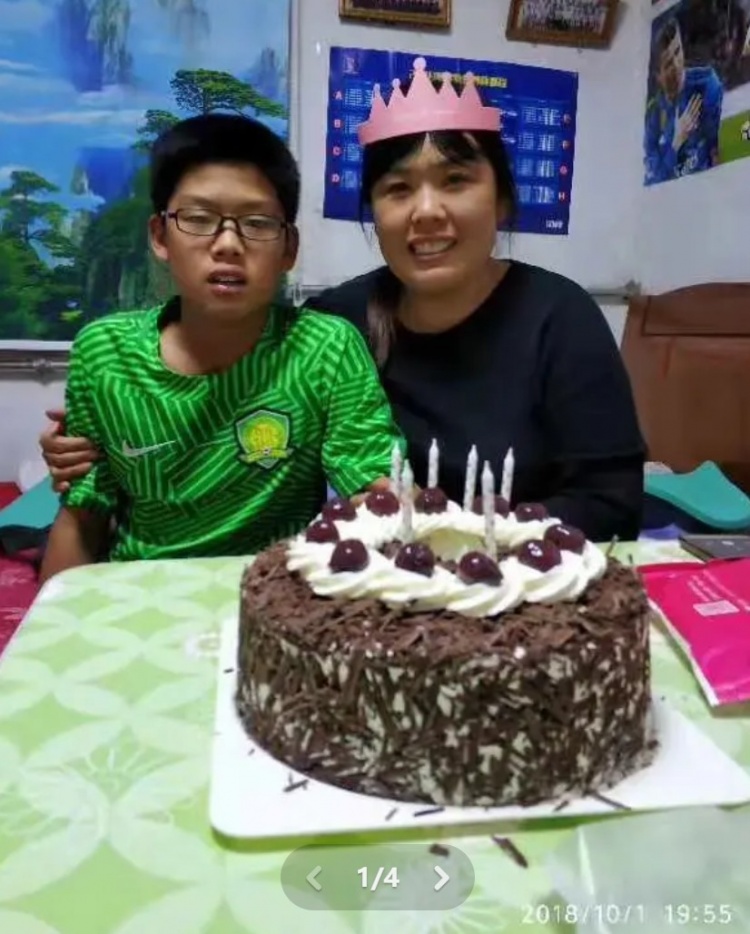 郭嘉璇母親曬照悼念兒子：璇兒生日快樂，希望天堂幸福