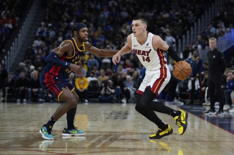 周二競(jìng)彩籃球強(qiáng)檔：巴特勒客戰(zhàn)舊主 火箭主場(chǎng)對(duì)陣?yán)销? > </a>
                        <div   id=