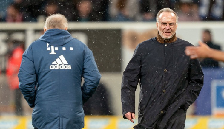 魯梅尼格：高層每天都在為球員漲薪而忙碌，這不應該是足球的未來