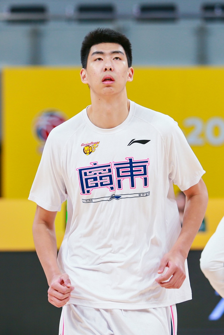 麥穗豐：廣東用了很多心思鍛煉徐昕 后者要珍惜機(jī)會 進(jìn)攻終結(jié)得穩(wěn)