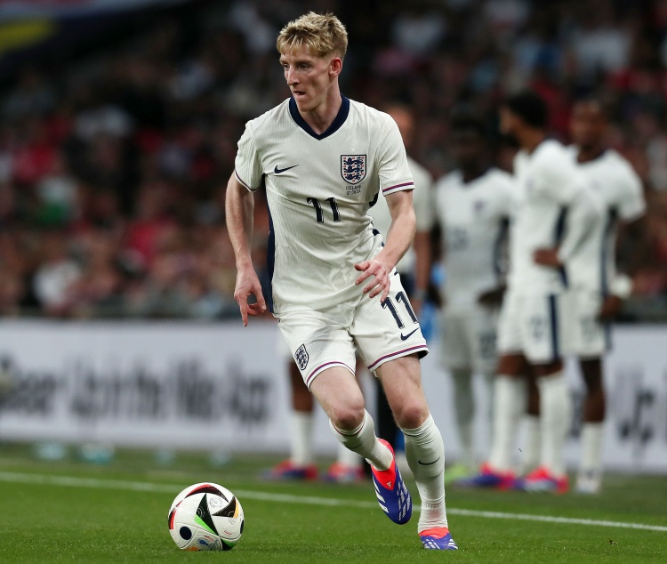 官方：安東尼-戈登受傷退出英格蘭名單，已返回紐卡接受詳細(xì)評估