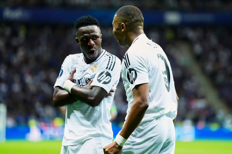 塞爾電臺(tái)：姆巴佩與維尼修斯關(guān)系并不算太好，兩人之間缺乏默契