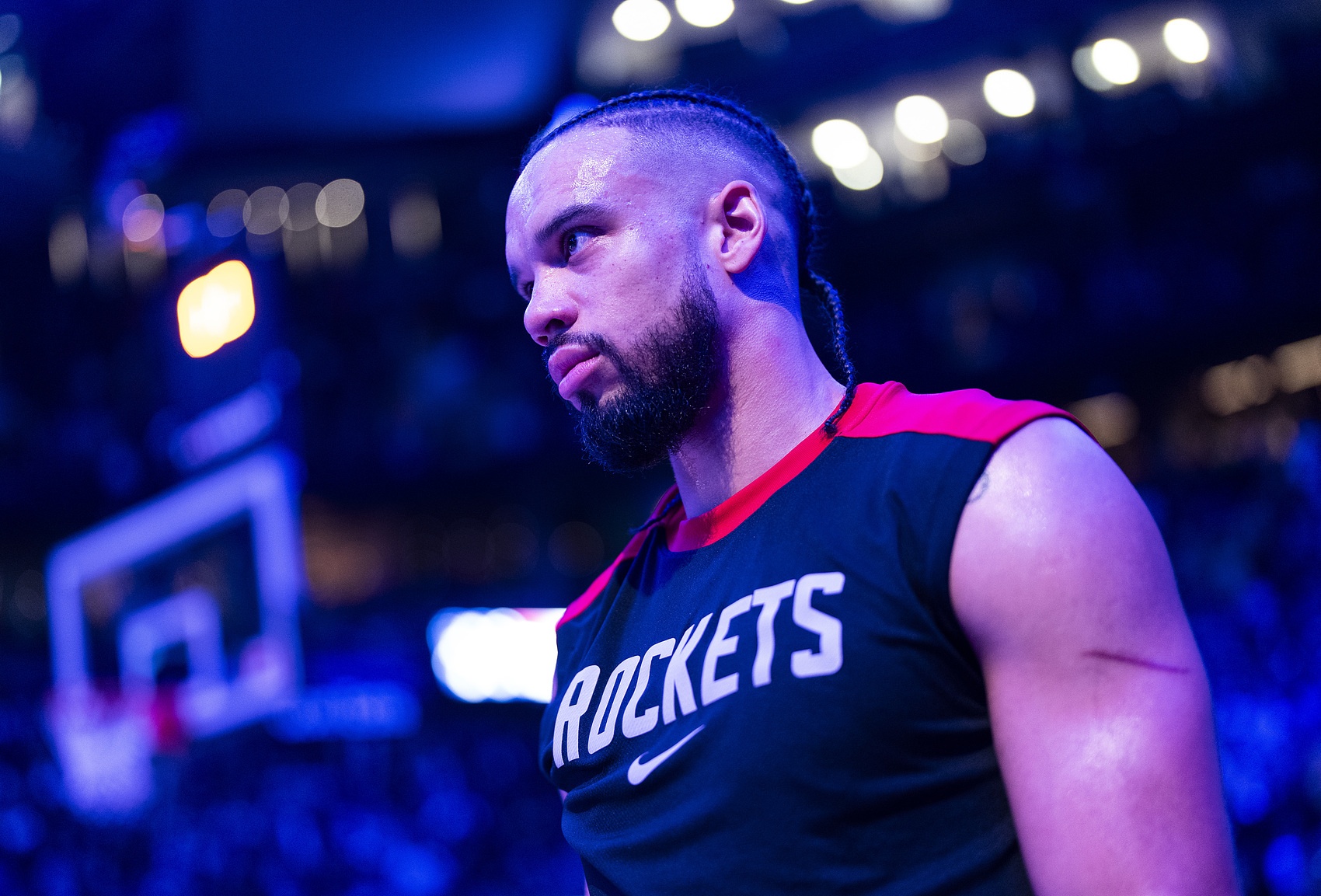 拼盡全力！狄龍末節(jié)9分 全場12中8拿到21分3板&三分8中5