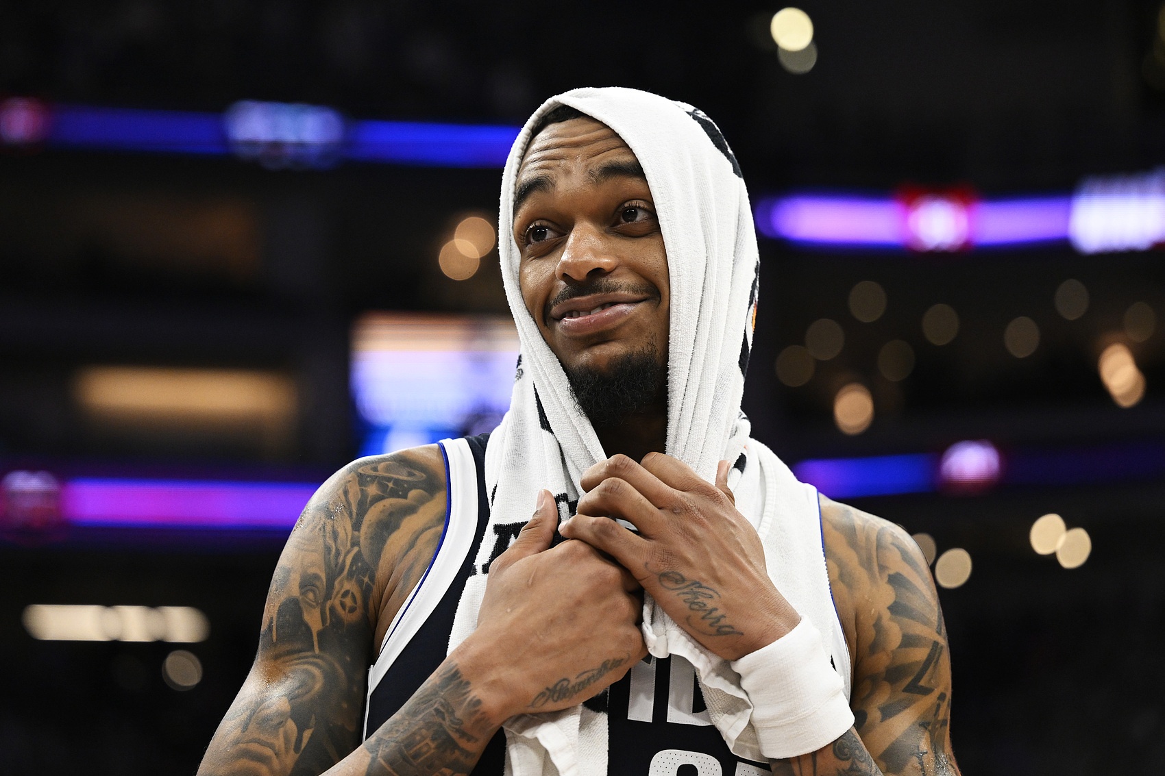 今日獨(dú)行俠VS馬刺！PJ-華盛頓和凱-瓊斯因傷不打 鮑威爾可以出戰(zhàn)