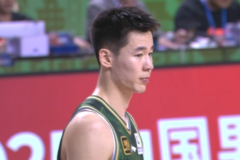 上來就很兇！郭昊文打滿首節(jié) 4中2&罰球6中6獨得10分2籃板