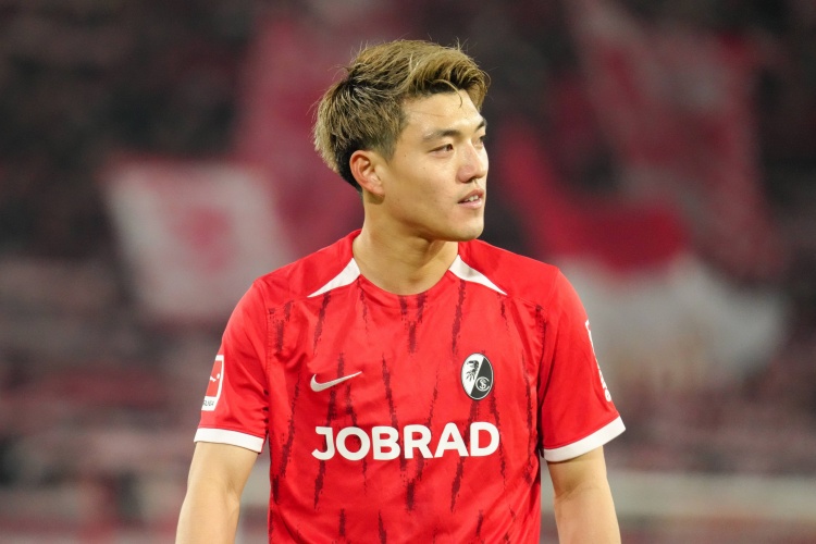 記者：堂安律對(duì)轉(zhuǎn)會(huì)法蘭克福非常開放，弗賴堡要價(jià)至少2000萬歐