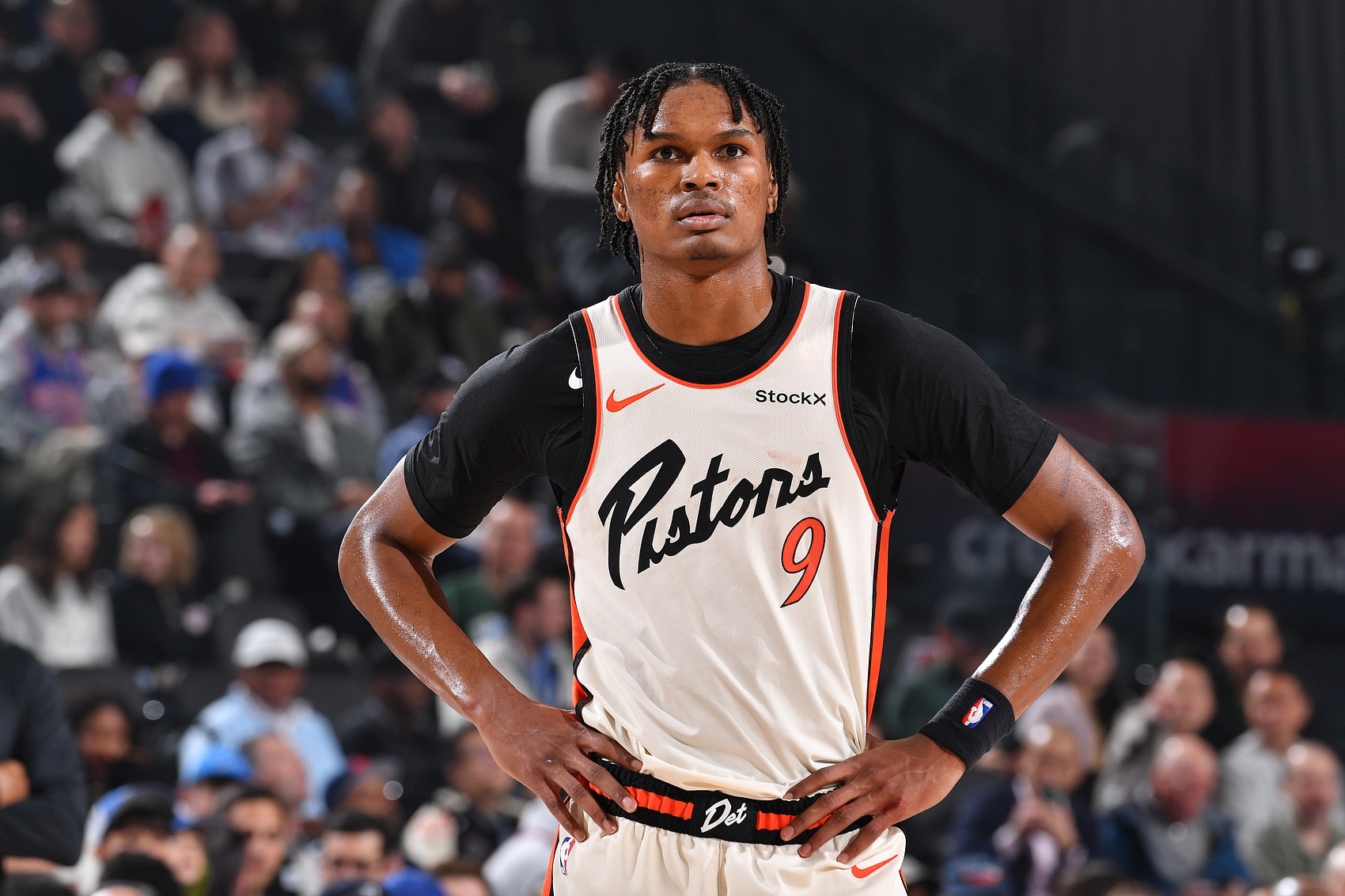 硬漢就是你！奧薩爾內線10中7砍下14分6板2斷1帽&拼下3前場板