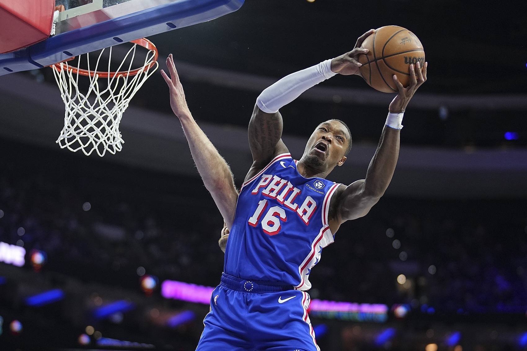 歡迎回到NBA！朗尼-沃克全場得到25分11籃板 獲得生涯首次兩雙