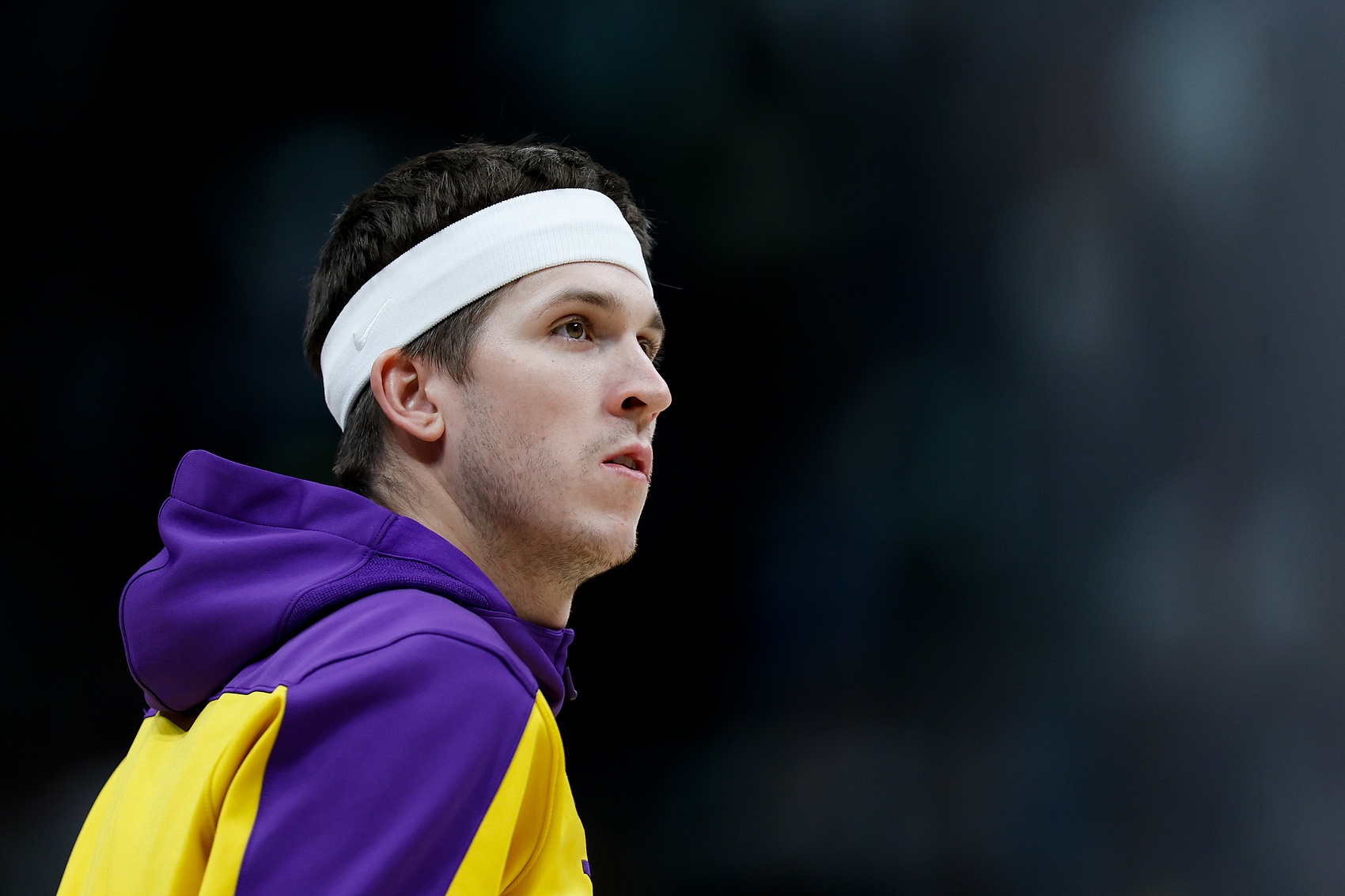 靜易墨：不管身邊是詹姆斯、克內(nèi)克特還是東契奇 里夫斯都能駕馭