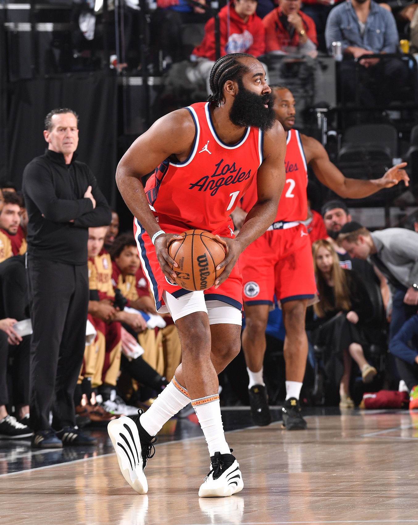 亂成一鍋粥！快船近8戰(zhàn)7勝仍居第八 距離勇士&森林狼只差不到1場